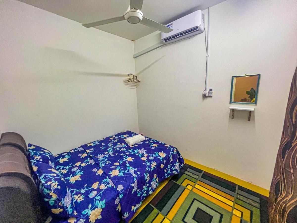 Kampong Nail Nail Guest House Kuala Besut מראה חיצוני תמונה
