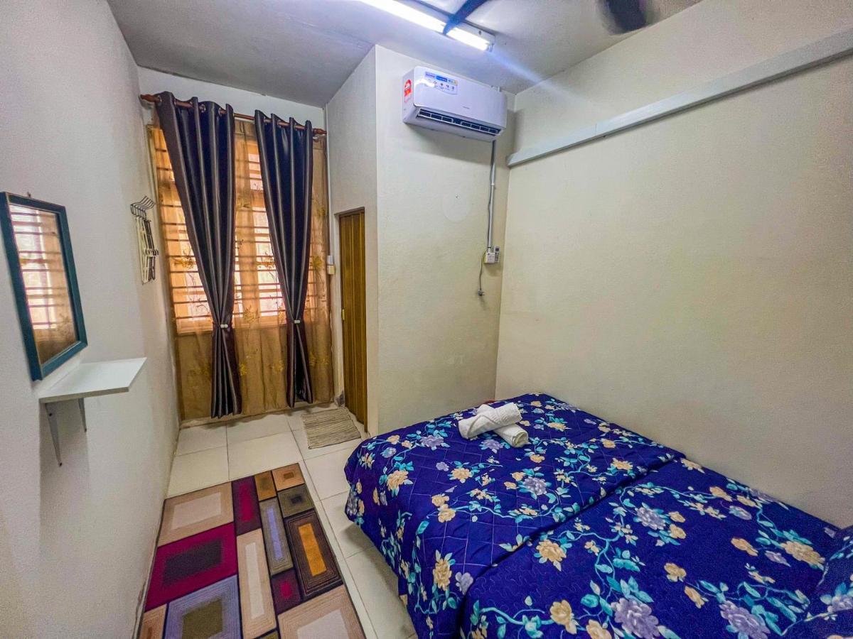 Kampong Nail Nail Guest House Kuala Besut מראה חיצוני תמונה